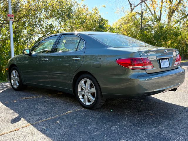 2005 Lexus ES 330 4dr Sedan - 22934287 - 13