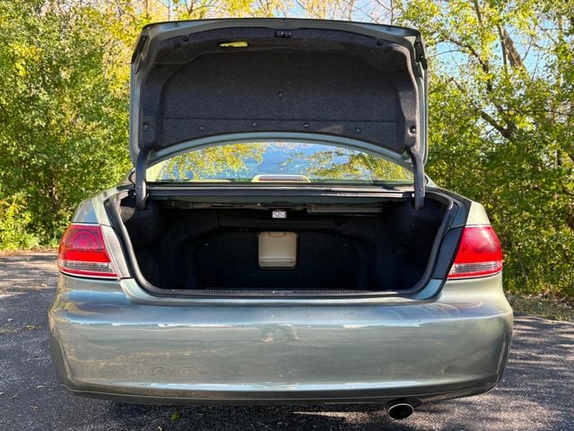 2005 Lexus ES 330 4dr Sedan - 22934287 - 31