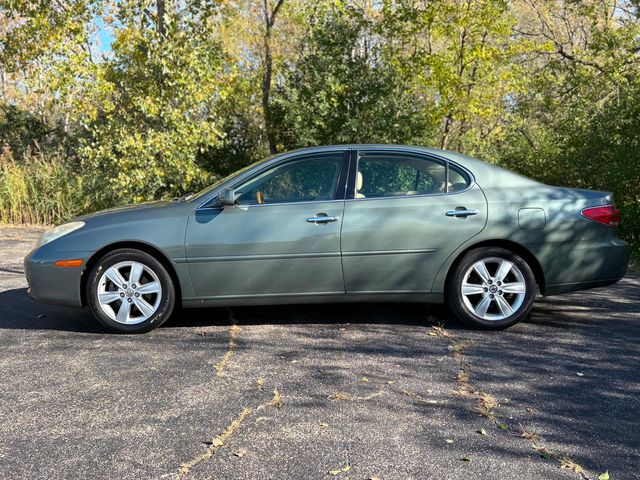 2005 Lexus ES 330 4dr Sedan - 22934287 - 6