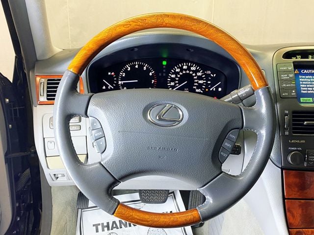 2005 Lexus LS 430 4dr Sedan - 22932278 - 21