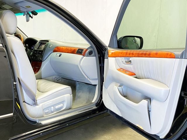 2005 Lexus LS 430 4dr Sedan - 22932278 - 43