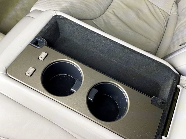 2005 Lexus LS 430 4dr Sedan - 22932278 - 58