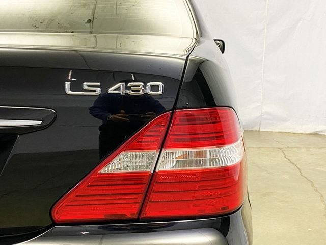 2005 Lexus LS 430 4dr Sedan - 22932278 - 5