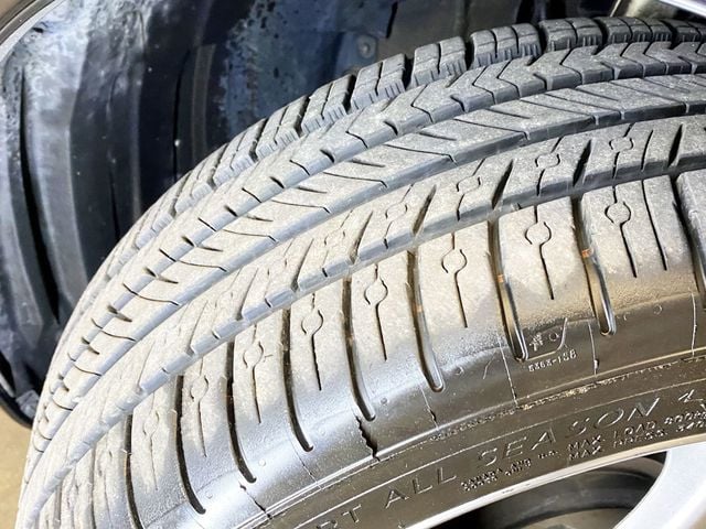 2005 Lexus LS 430 4dr Sedan - 22932278 - 67