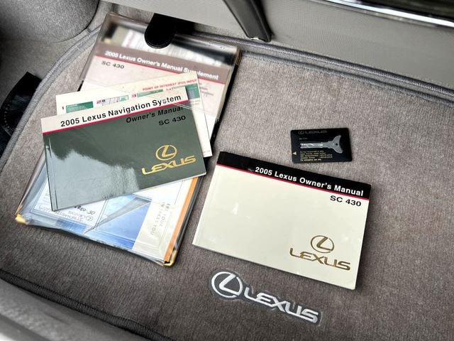 2005 Lexus SC 430 2dr Convertible - 22115604 - 21