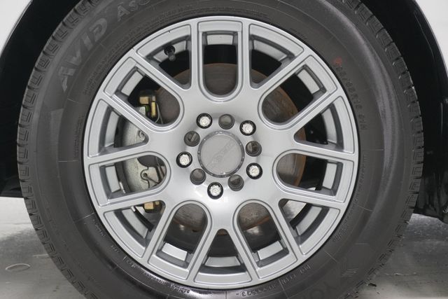 2005 Mazda Mazda3 4dr Sedan i Automatic - 22932243 - 22