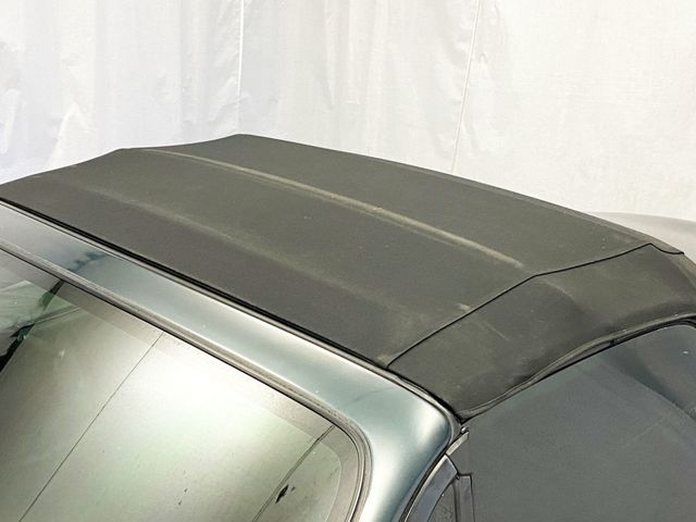 2005 Mazda MX-5 Miata 2dr Convertible Cloth 5-Speed Manual - 22897854 - 32