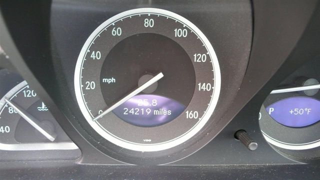 2005 Mercedes-Benz SL-Class SL500 - 12002719 - 30