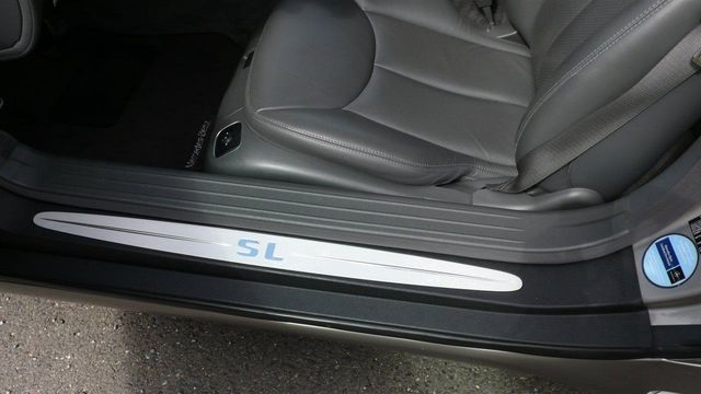 2005 Mercedes-Benz SL-Class SL500 - 12002719 - 33