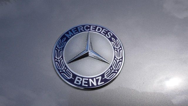 2005 Mercedes-Benz SL-Class SL500 - 12002719 - 41