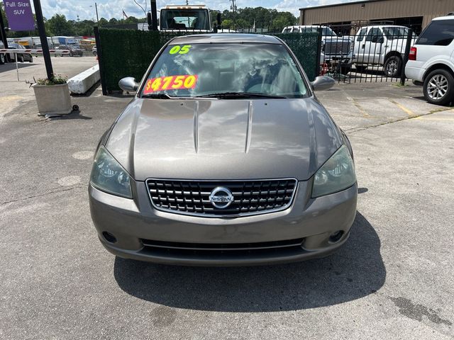2005 Nissan Altima 4dr Sedan V6 Automatic 3.5 SE - 22868866 - 1