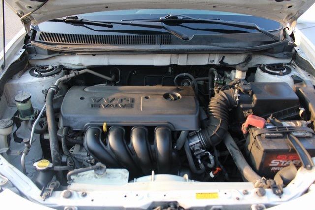 2005 Pontiac Vibe 4dr Hatchback - 22902857 - 22