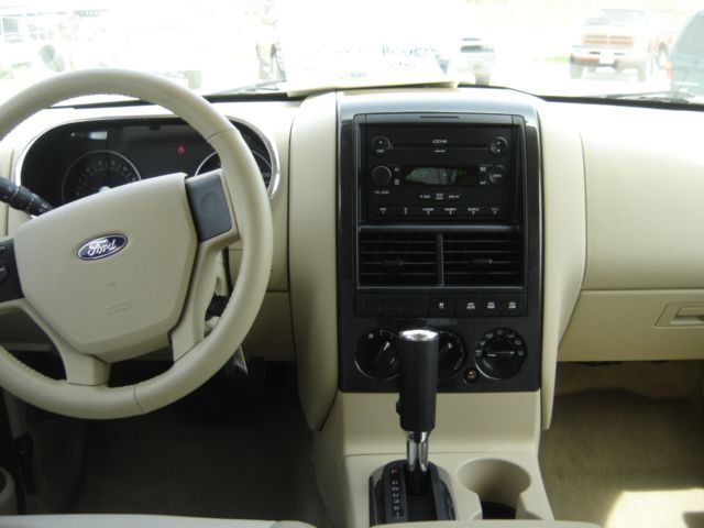 2006 Ford Explorer XLT - 1794563 - 9
