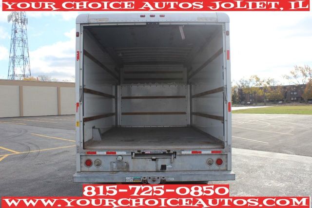 2006 Ford E-Series Chassis E 450 SD 2dr Commercial/Cutaway/Chassis 158 176 in. WB - 21112834 - 13