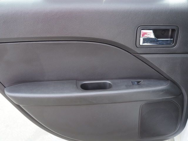 2006 Ford Fusion 4dr Sdn V6 SE - 11911584 - 14