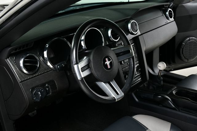 2006 Ford Mustang 2dr Coupe GT Deluxe - 22889287 - 25