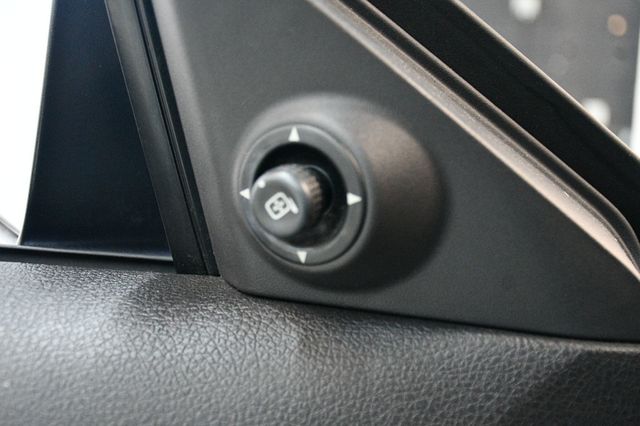 2006 Ford Mustang 2dr Coupe GT Deluxe - 22889287 - 33