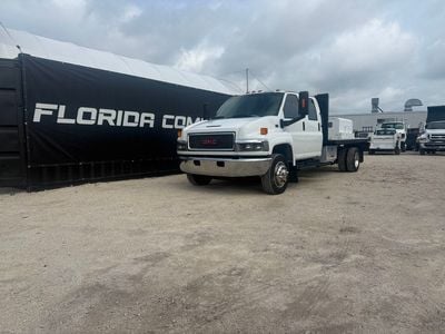 2006 GMC C4500's photo