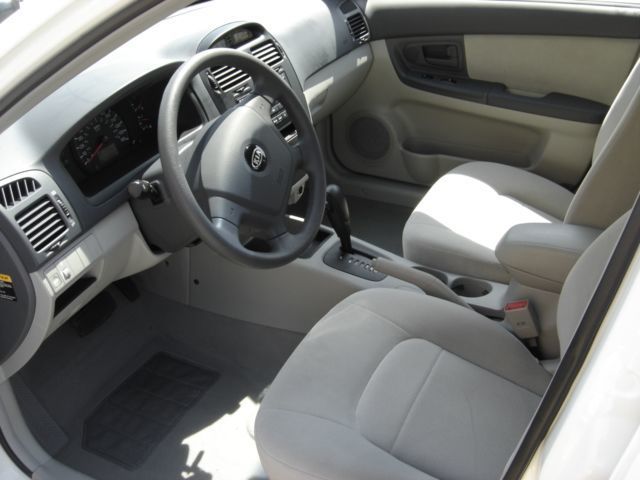2006 Kia Spectra LX - 1766068 - 4