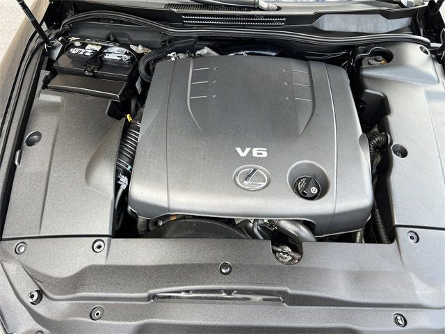 2006 Lexus IS 250 4dr Sport Sedan AWD Automatic - 22907860 - 18