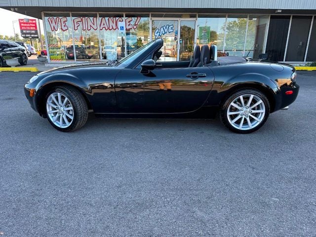 2006 Mazda MX-5 Miata 2dr Convertible Sport Automatic - 22923353 - 1