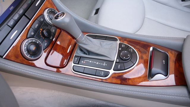 2006 Mercedes-Benz SL-Class SL500 2dr Roadster 5.0L - 17456188 - 13