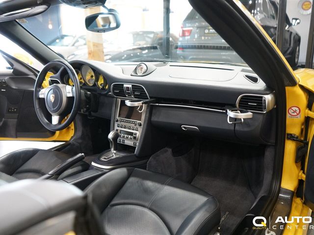 2006 Porsche 911 2dr Cabriolet Carrera 4S - 22886998 - 32