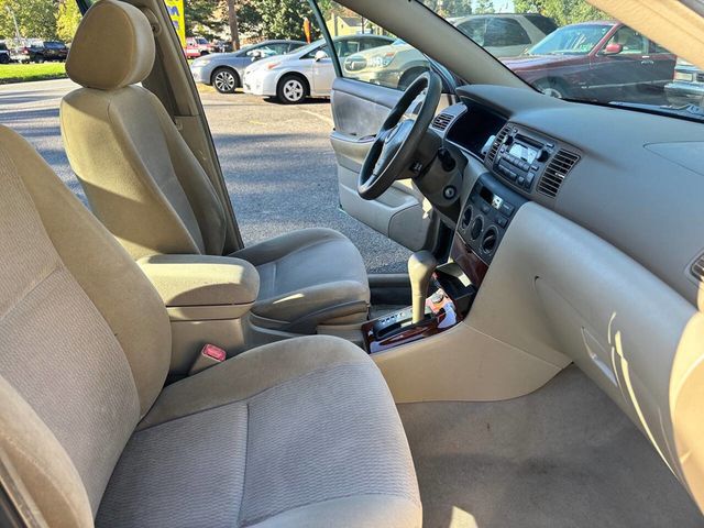 2006 Toyota Corolla 4dr Sedan LE Automatic - 22929243 - 19