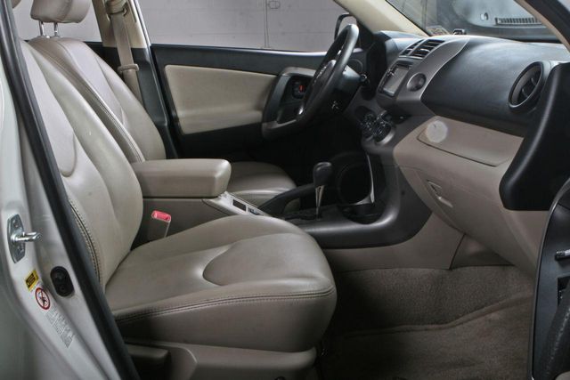 2006 Toyota RAV4 Base Trim - 11986530 - 34