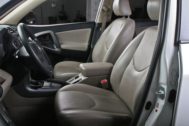 2006 Toyota RAV4 Base Trim - 11986530 - 35