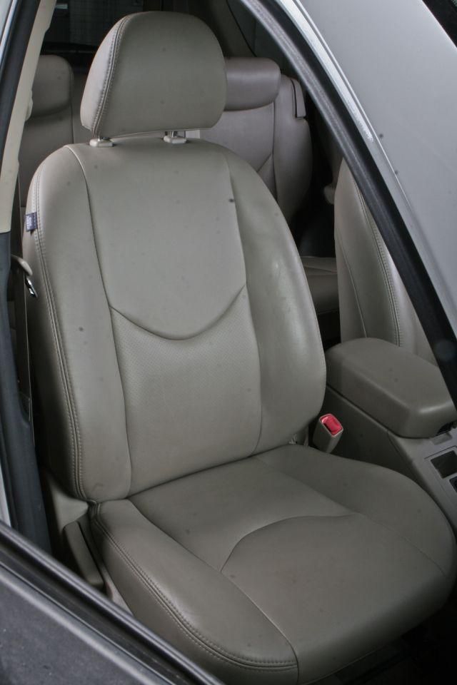 2006 Toyota RAV4 Base Trim - 11986530 - 37