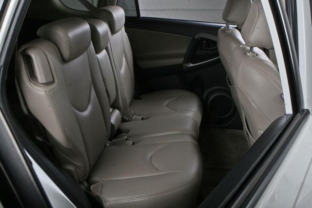 2006 Toyota RAV4 Base Trim - 11986530 - 40