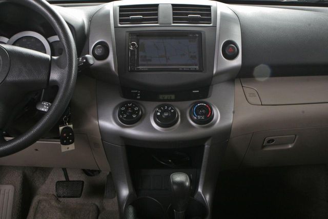 2006 Toyota RAV4 Base Trim - 11986530 - 42