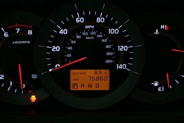 2006 Toyota RAV4 Base Trim - 11986530 - 45