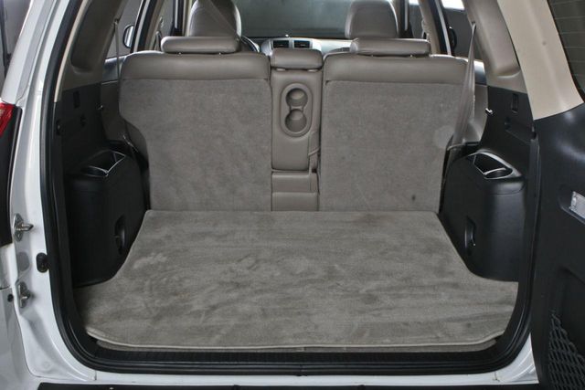 2006 Toyota RAV4 Base Trim - 11986530 - 46