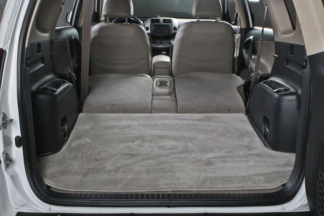 2006 Toyota RAV4 Base Trim - 11986530 - 47