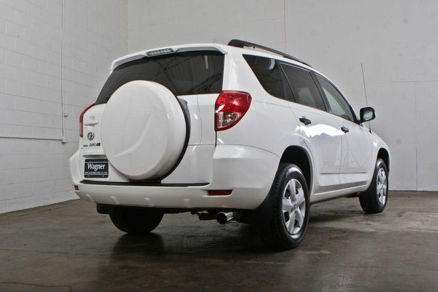 2006 Toyota RAV4 Base Trim - 11986530 - 4
