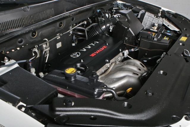 2006 Toyota RAV4 Base Trim - 11986530 - 50