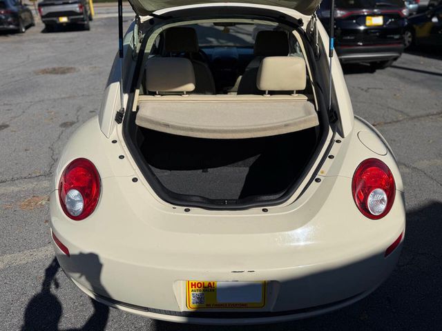2006 Volkswagen New Beetle Coupe 2dr 2.5L Manual - 22932549 - 9
