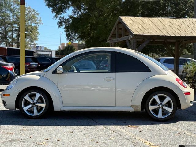 2006 Volkswagen New Beetle Coupe 2dr 2.5L Manual - 22932549 - 2
