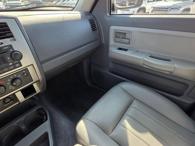 2007 Dodge Dakota SLT - 22937275 - 30