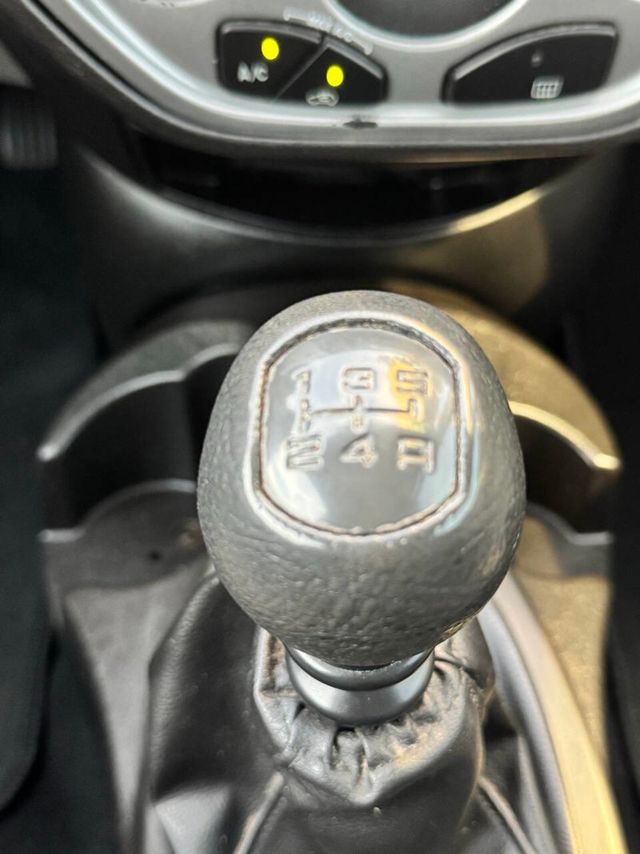 2007 Ford Focus 3dr Coupe SES - 22926416 - 13