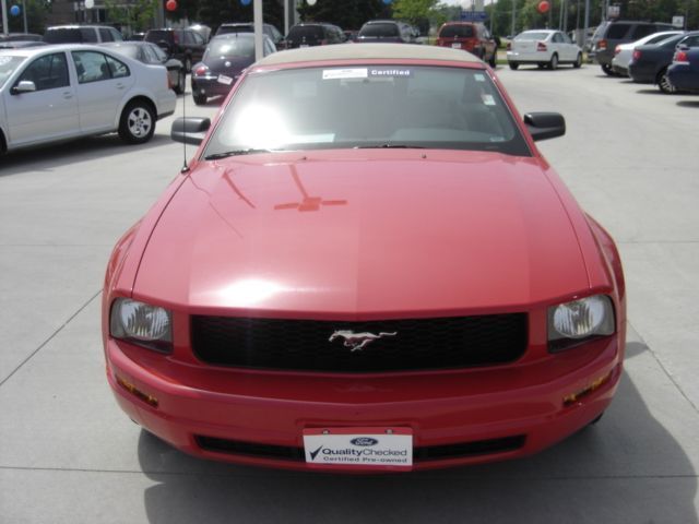 2007 Ford Mustang Base Trim - 1794561 - 1