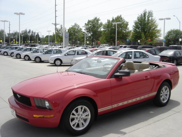 2007 Ford Mustang Base Trim - 1794561 - 8