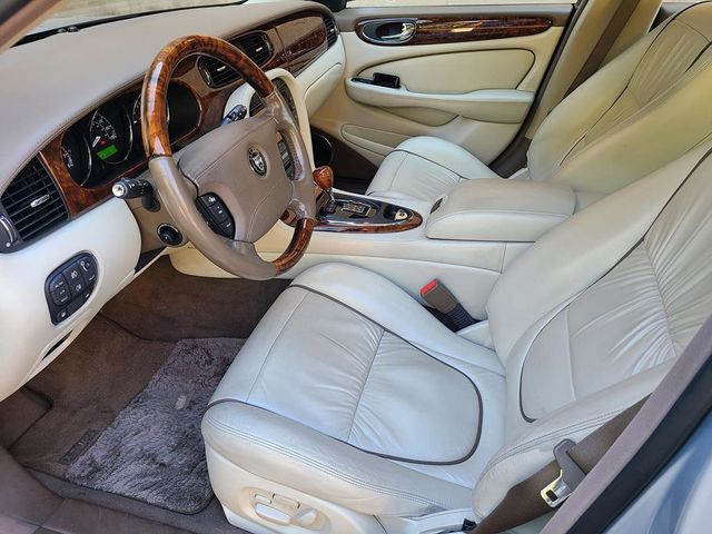 2007 Jaguar XJ 4dr Sedan Vanden Plas - 21663730 - 9