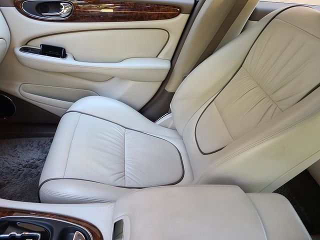 2007 Jaguar XJ 4dr Sedan Vanden Plas - 21663730 - 11