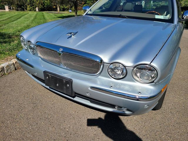 2007 Jaguar XJ 4dr Sedan Vanden Plas - 21663730 - 1