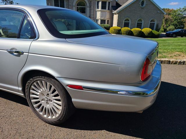 2007 Jaguar XJ 4dr Sedan Vanden Plas - 21663730 - 46