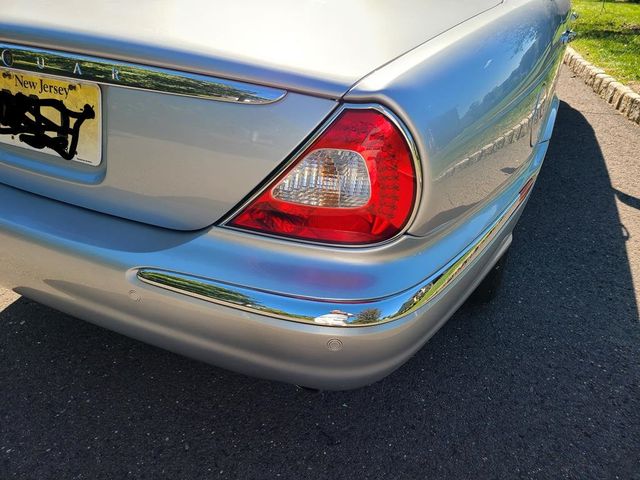 2007 Jaguar XJ 4dr Sedan Vanden Plas - 21663730 - 50