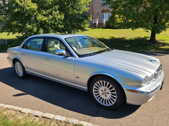 2007 Jaguar XJ 4dr Sedan Vanden Plas - 21663730 - 6